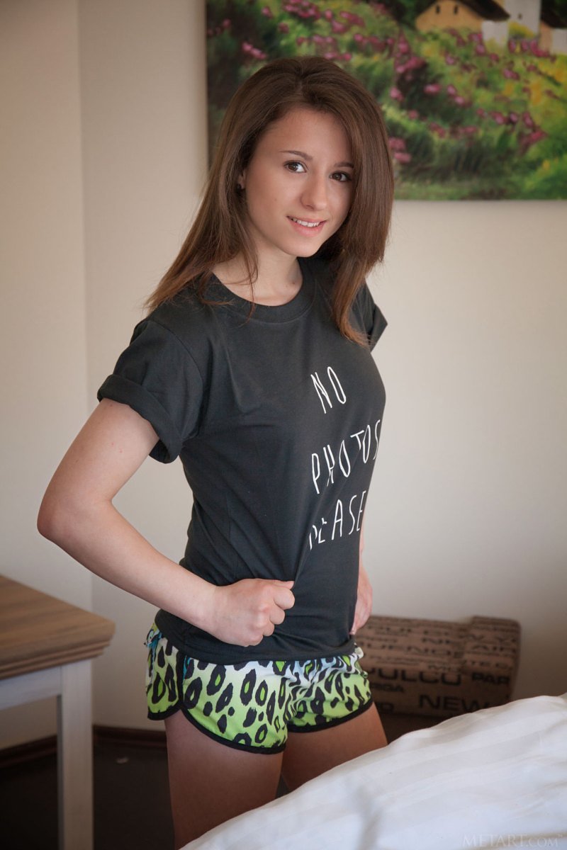 Зоя, 20 лет, 0 размер груди